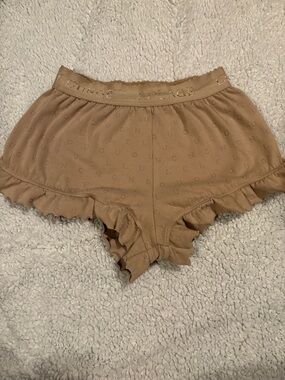 Lounge Ruffle Shorts - Tan